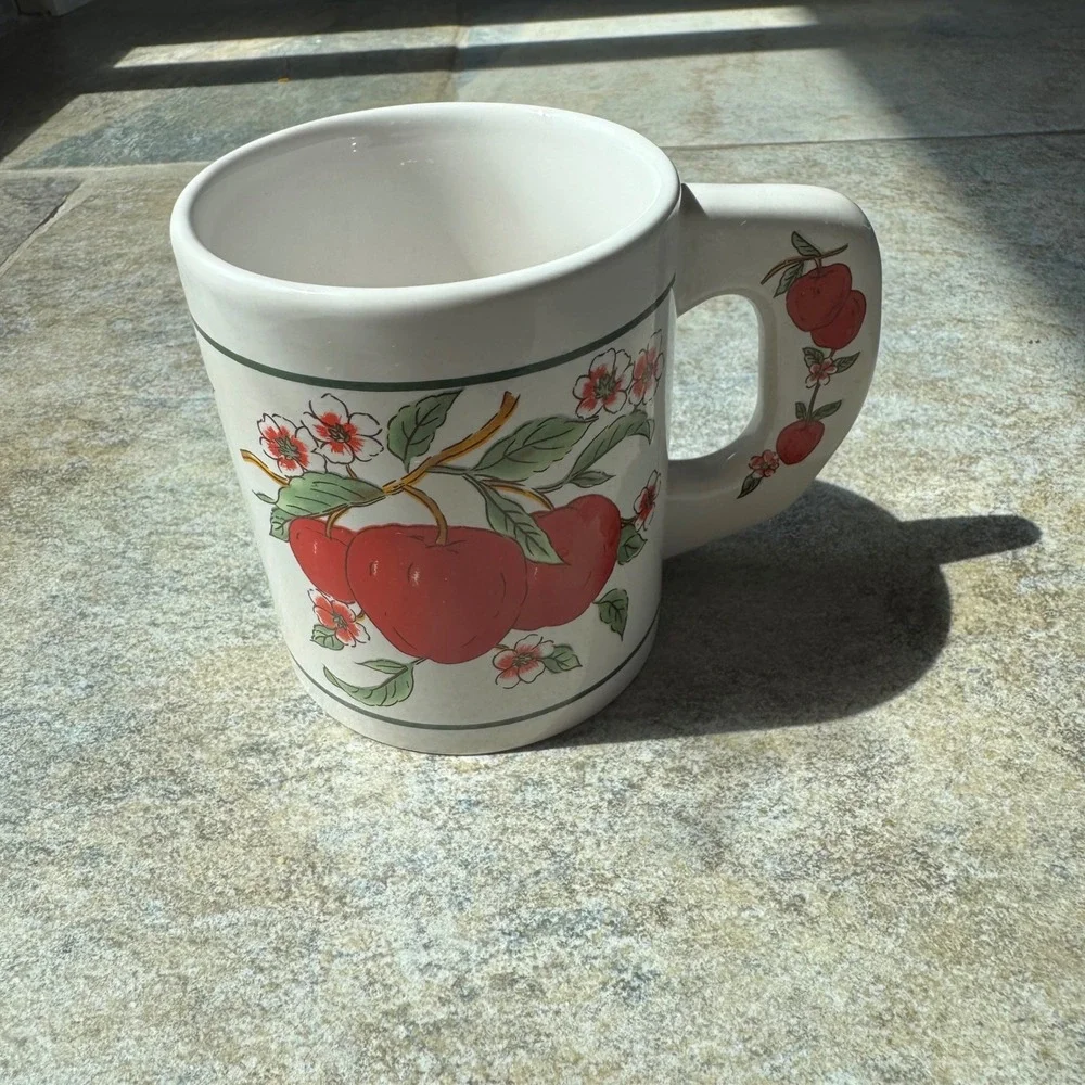 Vintage 90s Cherry Mug Cottagecore Floral Stoneware Farmhouse Kitchen Decor‎
